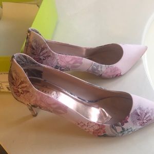 Ted Baker PALACE GARDENS SHOES SIZE 41.5/11
